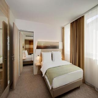 Holiday Inn Frankfurt Airport fotoÄŸrafÄ±
