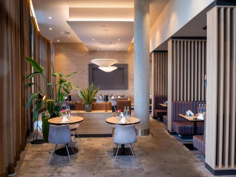 Holiday Inn Frankfurt Airport - Restoran
