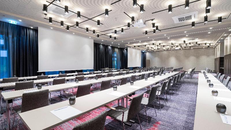 Holiday Inn Hamburg City Nord - Toplantı