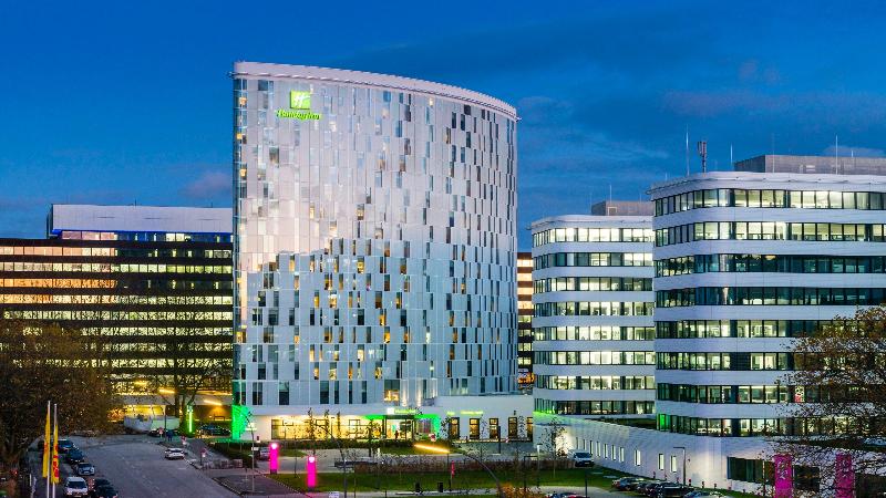 Holiday Inn Hamburg City Nord - Genel