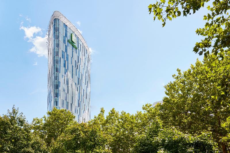 Holiday Inn Hamburg City Nord - Genel