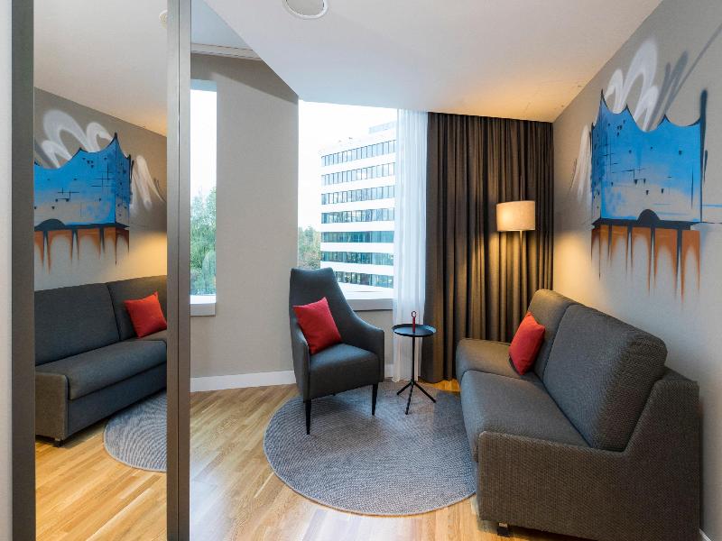 Holiday Inn Hamburg City Nord - Oda