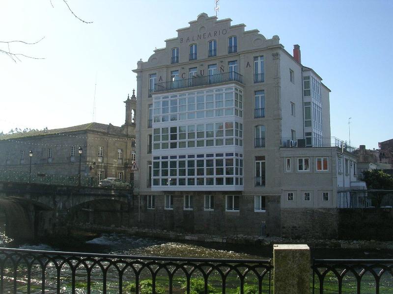 Balneario De Acuna - Genel