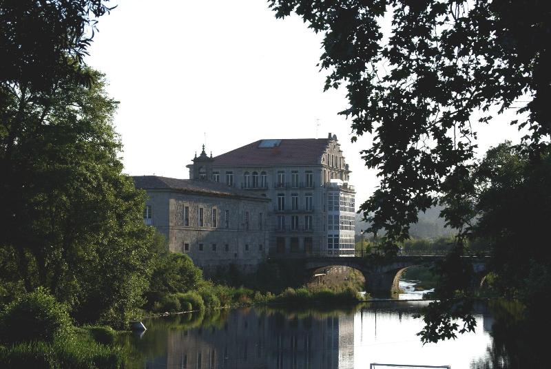 Balneario De Acuna - Genel