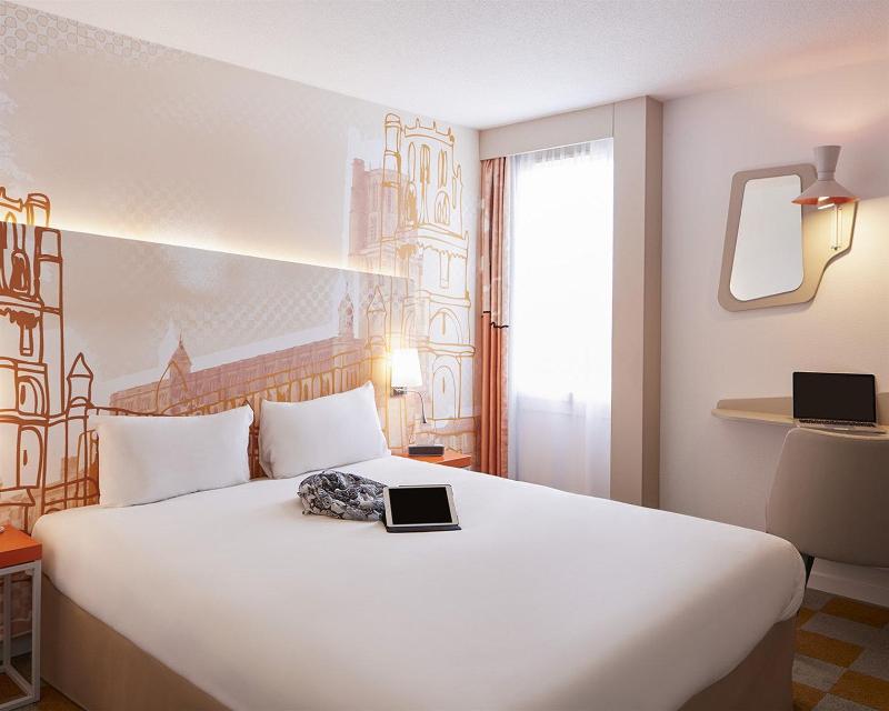 Comfort Hotel Albi - Genel