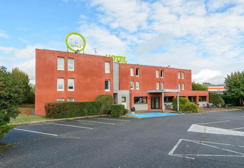Comfort Hotel Albi - Genel