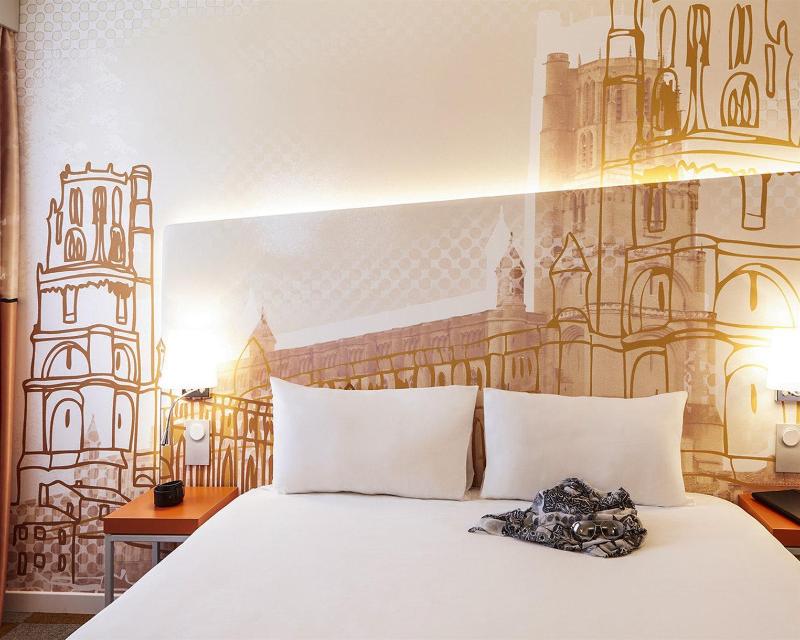 Comfort Hotel Albi - Genel