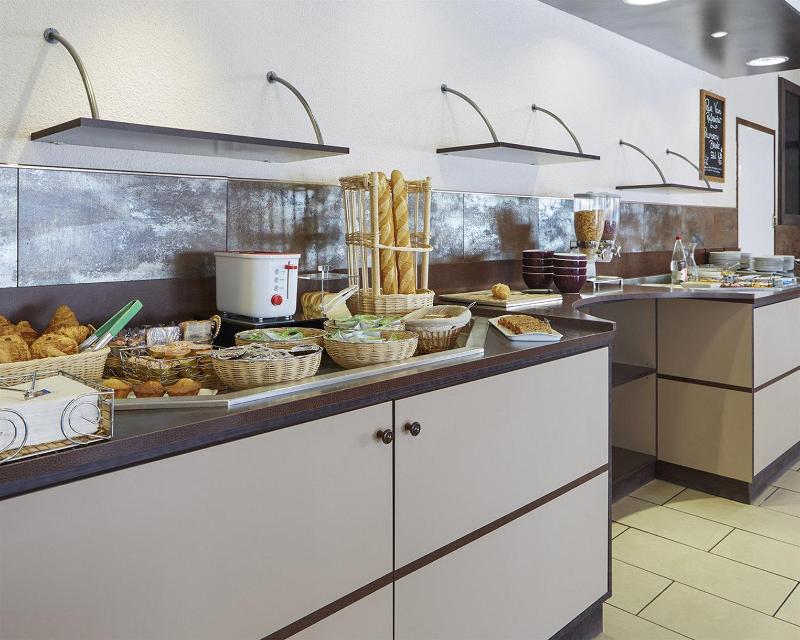 Comfort Hotel Albi - Genel