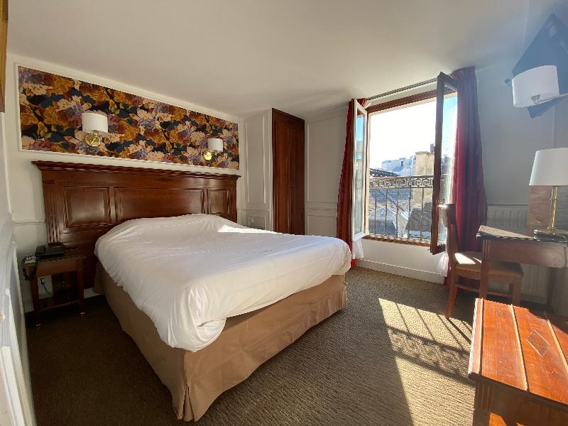 Hotel Touring - Oda