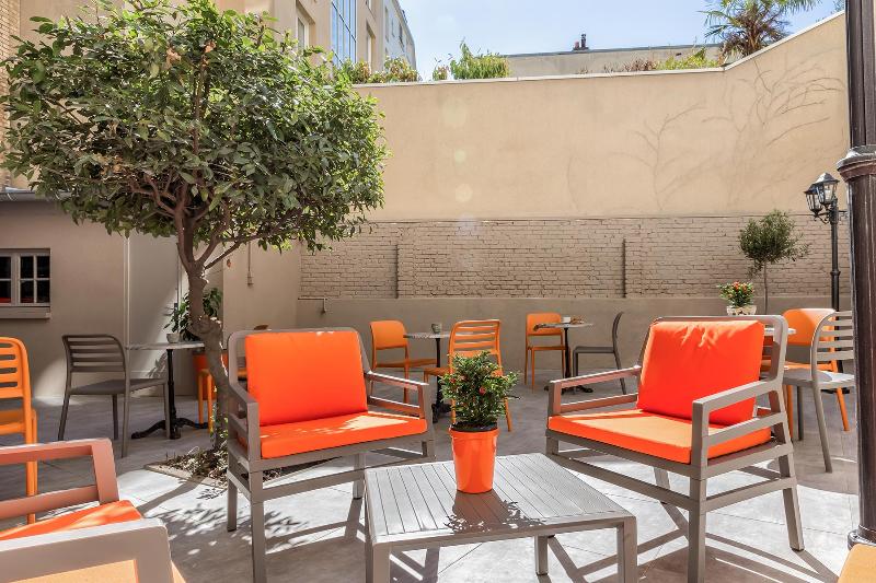 Hotel Paris D Issy Porte De Versailles - Teras