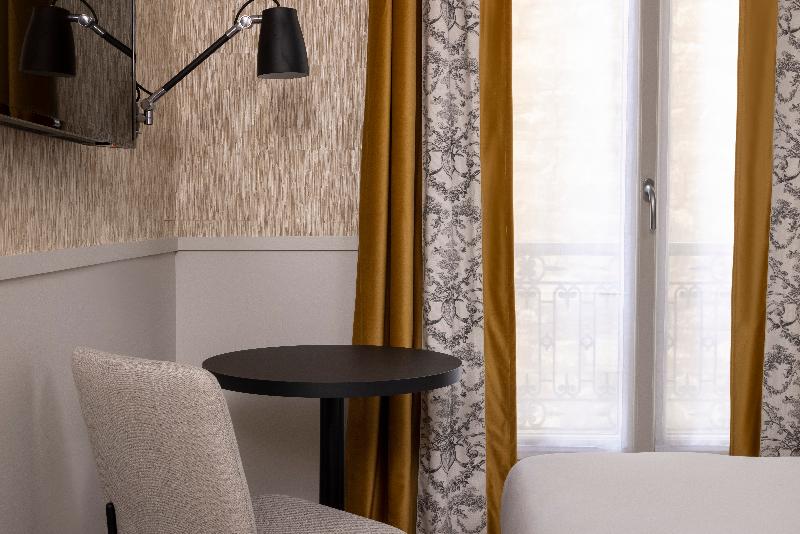 Grand Hotel Leveque - Oda