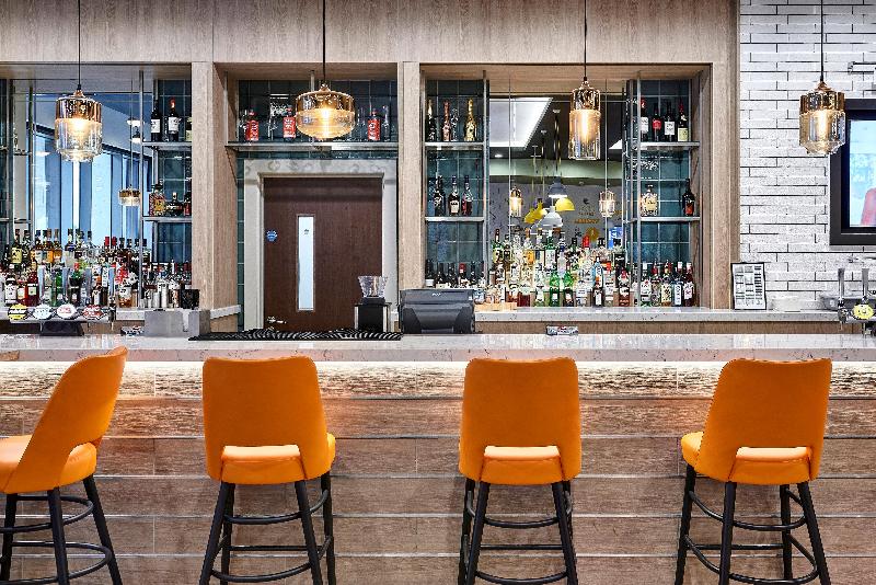 Holiday Inn Manchester City Centre - Bar