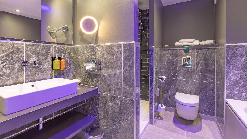 Holiday Inn Manchester City Centre - Oda