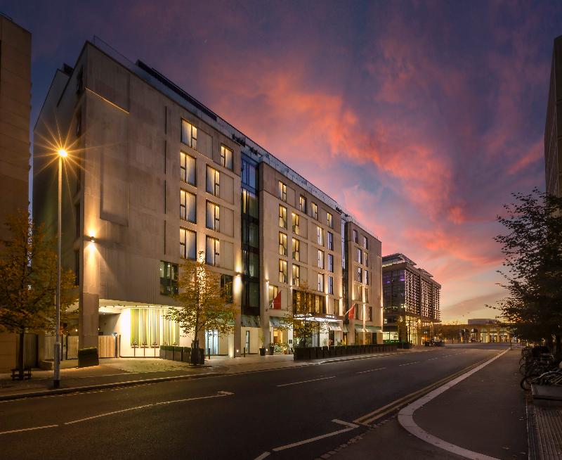 Clayton Hotel Cambridge - Genel