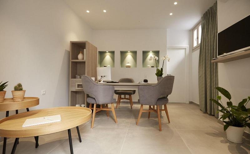 Fileria Suites - Lobi