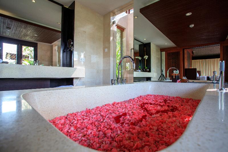 Sanctoo Suite and Villas - Oda