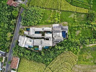 Ardha Chandra Canggu otel fotoğrafı