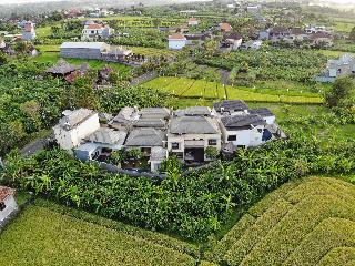 Ardha Chandra Canggu fotoÄŸrafÄ±