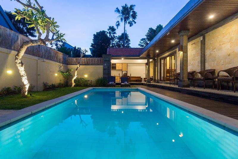 Paisa Villa Seminyak - Oda