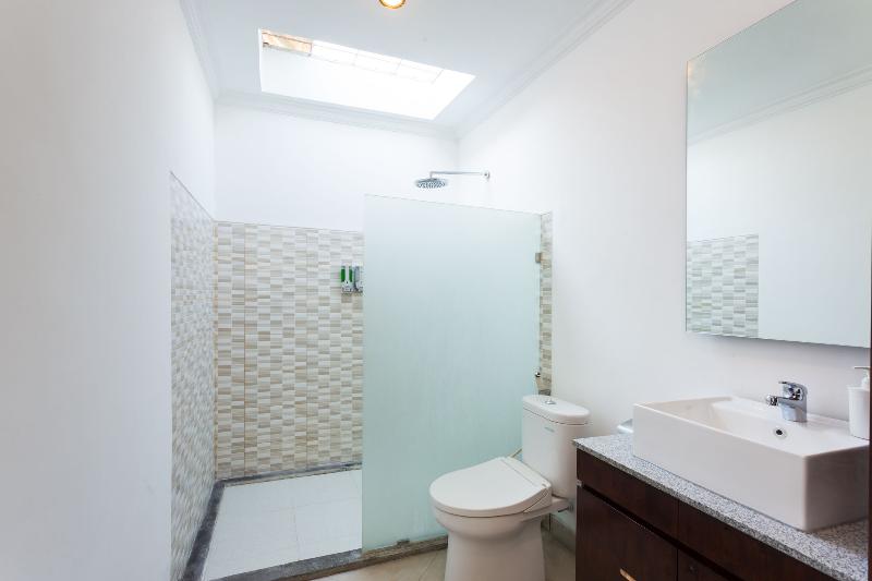 Paisa Villa Seminyak - Oda