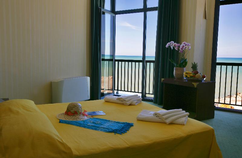 Club Esse Mediterraneo - Oda