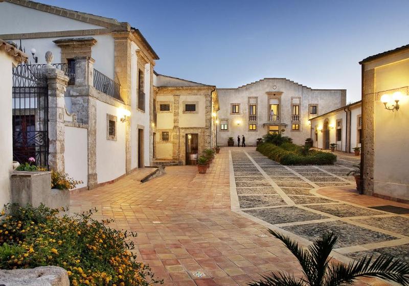Relais Villa Favorita Noto - Genel