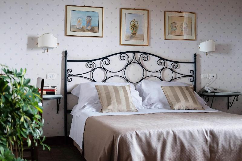 Relais Villa Favorita Noto - Oda