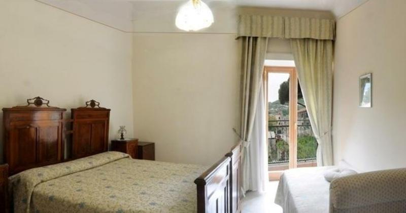 Hotel Toro - Oda