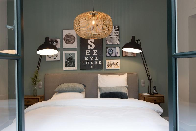 Eye Hotel - Oda