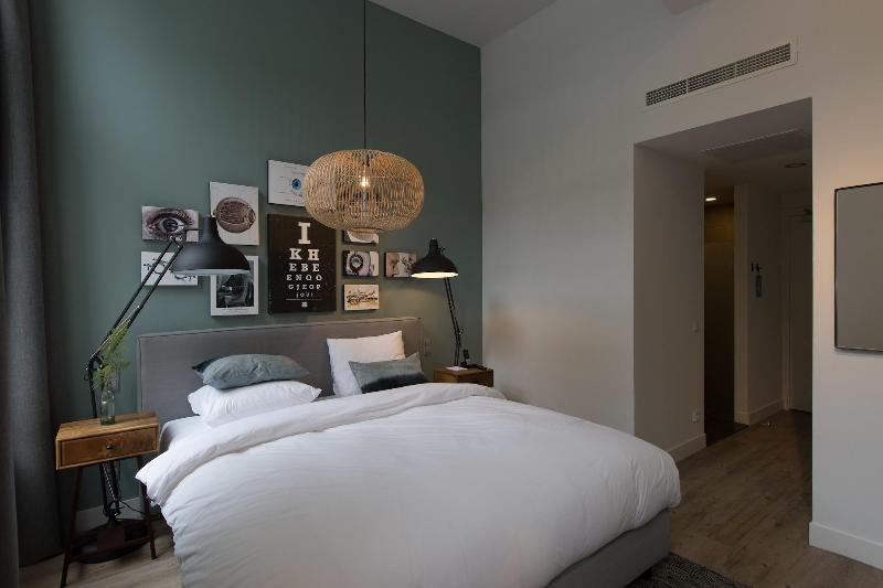 Eye Hotel - Oda