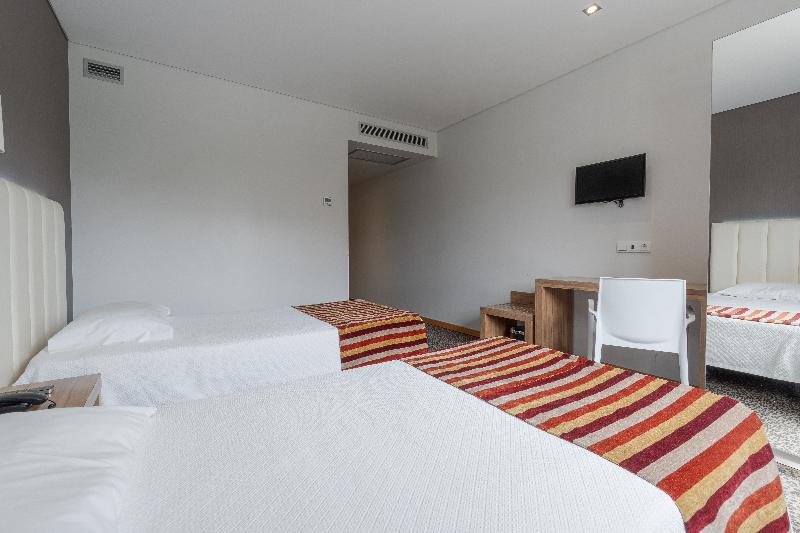 Hotel Azinheira by RIDAN Hotels - Oda