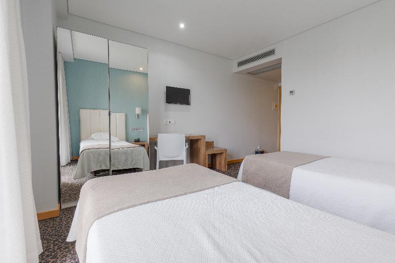 Hotel Azinheira by RIDAN Hotels - Oda