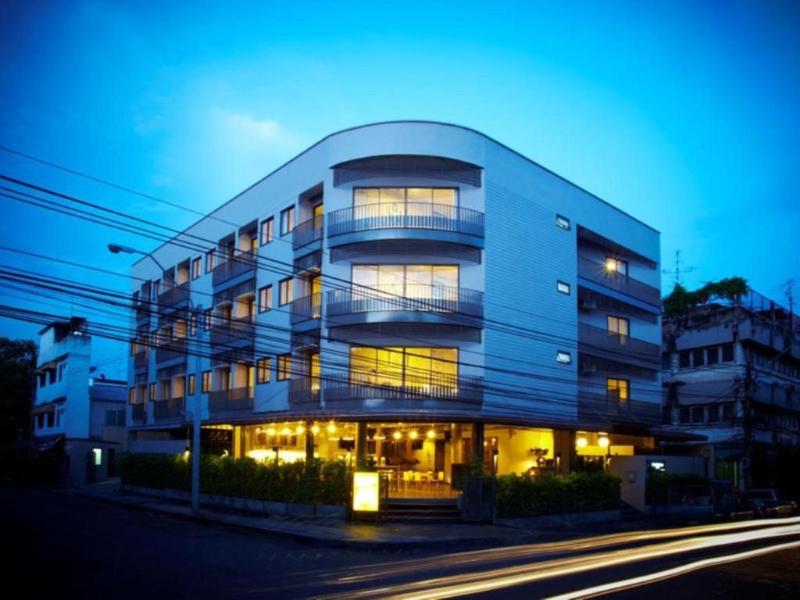 Siri Oriental Bangkok Hotel - Genel