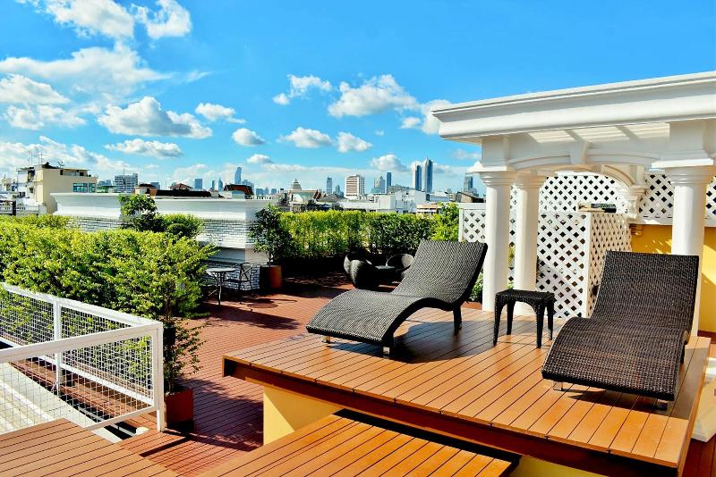 Siri Oriental Bangkok Hotel - Teras