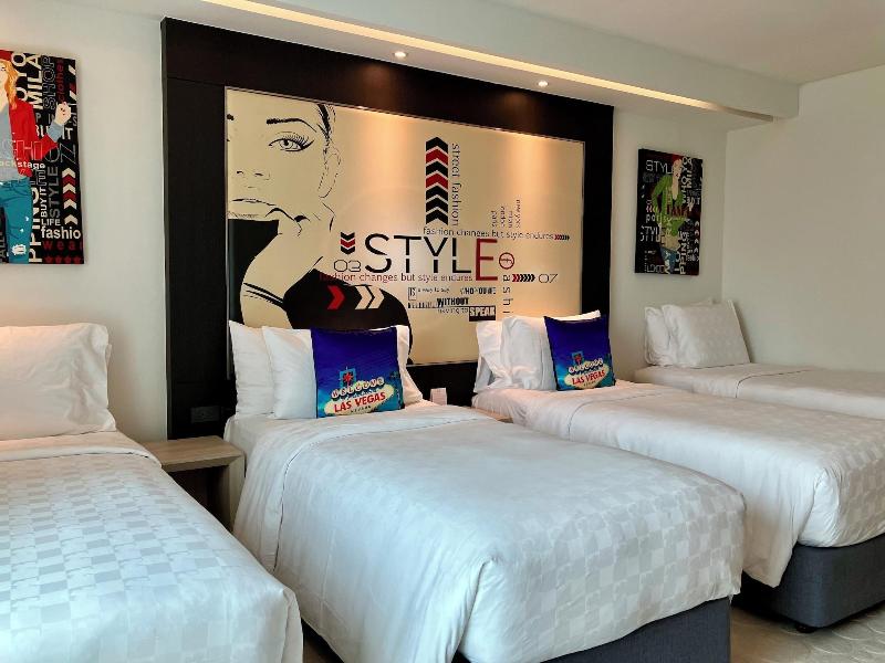 Hotel Clover Asoke - Oda