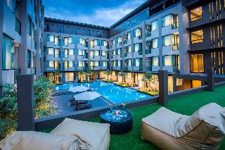 The Crystal Hotel Buriram otel fotoğrafı