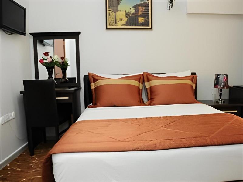 Kuk Hotel - Oda