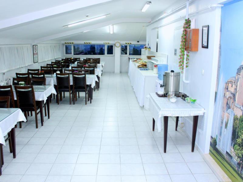 Kuk Hotel - Restoran