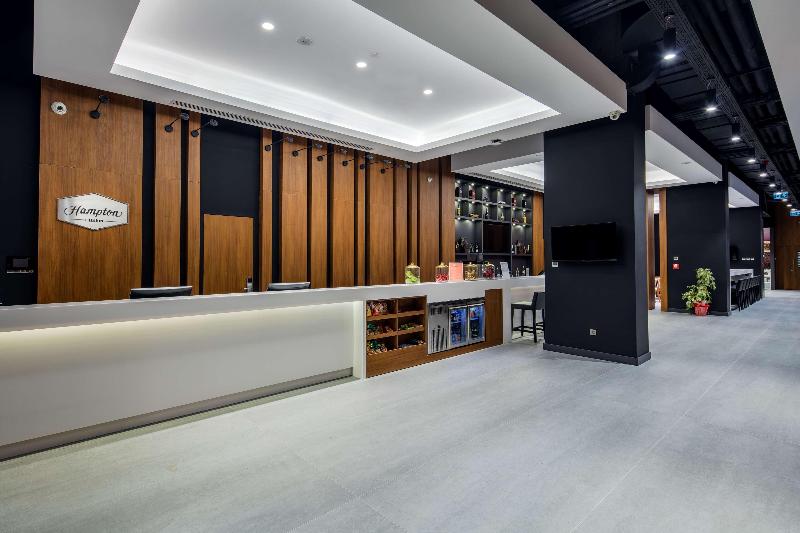 Hampton By Hilton Izmir Aliaga - Lobi