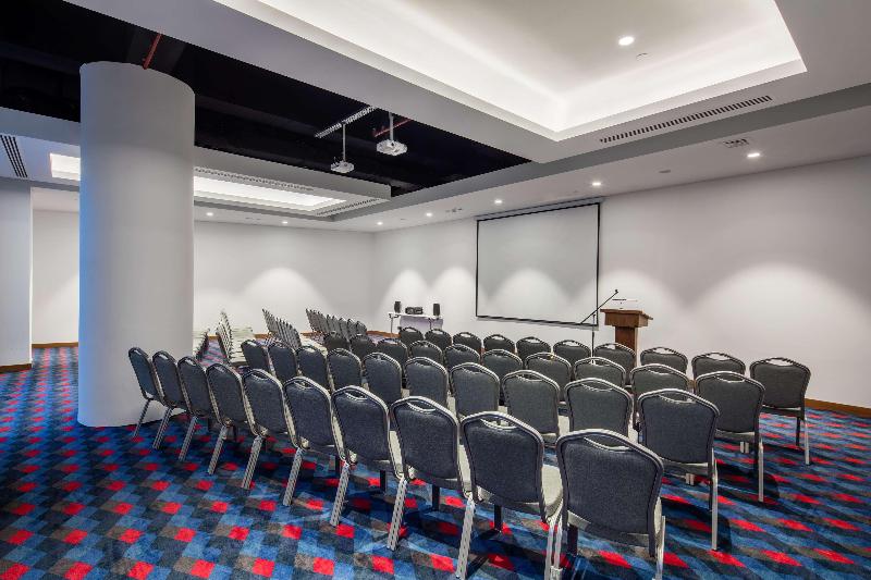 Hampton By Hilton Izmir Aliaga - Toplantı