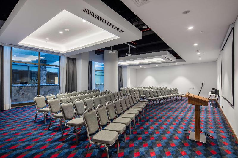 Hampton By Hilton Izmir Aliaga - Toplantı