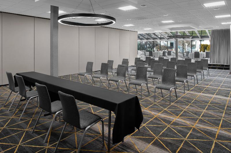 Holiday Inn Hasbrouck Heights-Meadowlands - Toplantı
