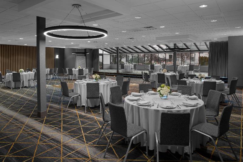 Holiday Inn Hasbrouck Heights-Meadowlands - Toplantı