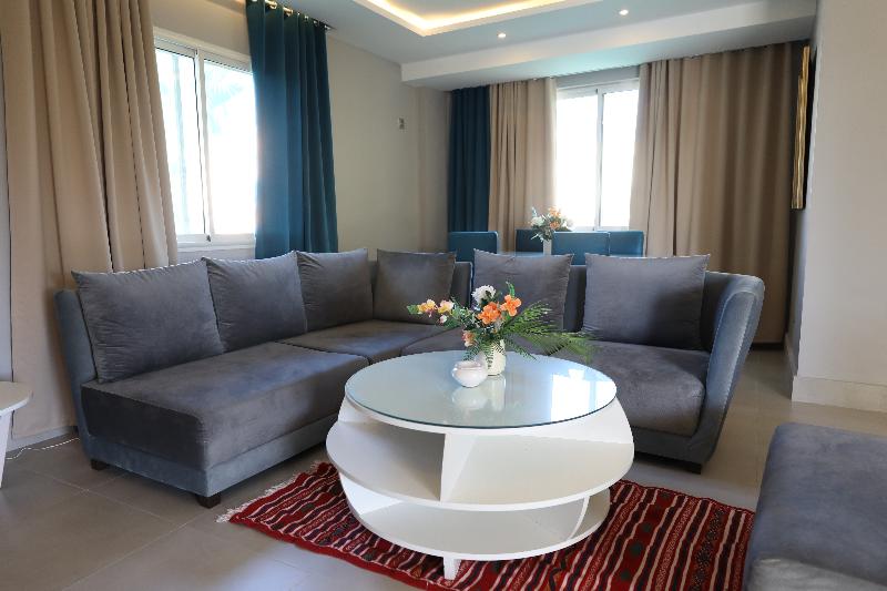 Hotel Suite Les Charmilles - Lobi