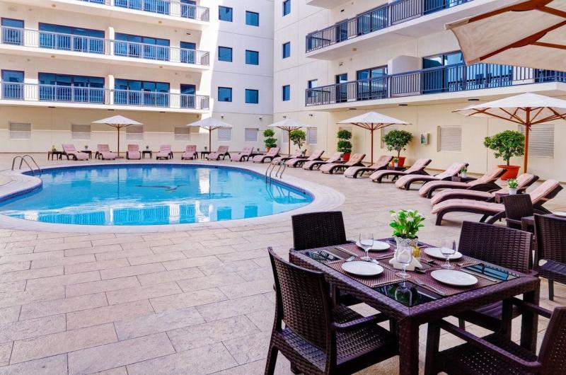 Golden Sands 10 - Havuz