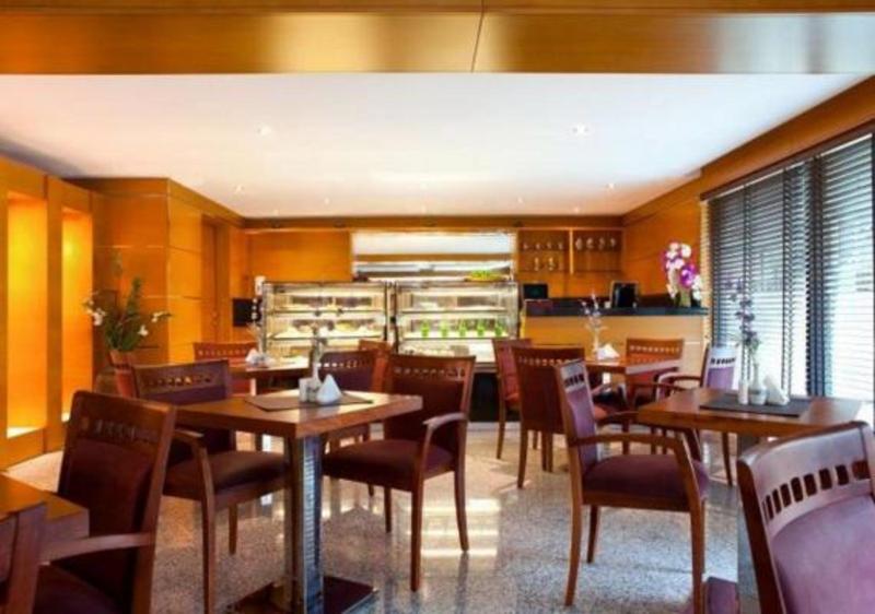 Golden Sands 10 - Restoran