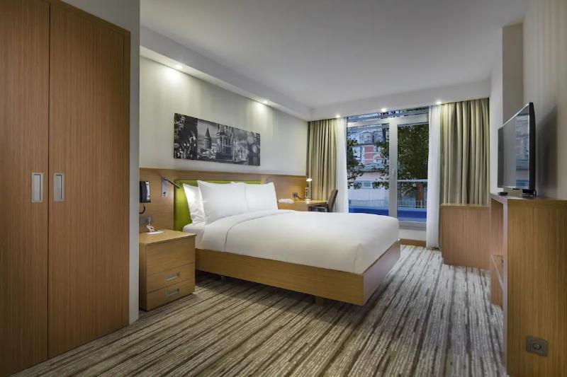Hampton By Hilton Istanbul Atakoy - Oda