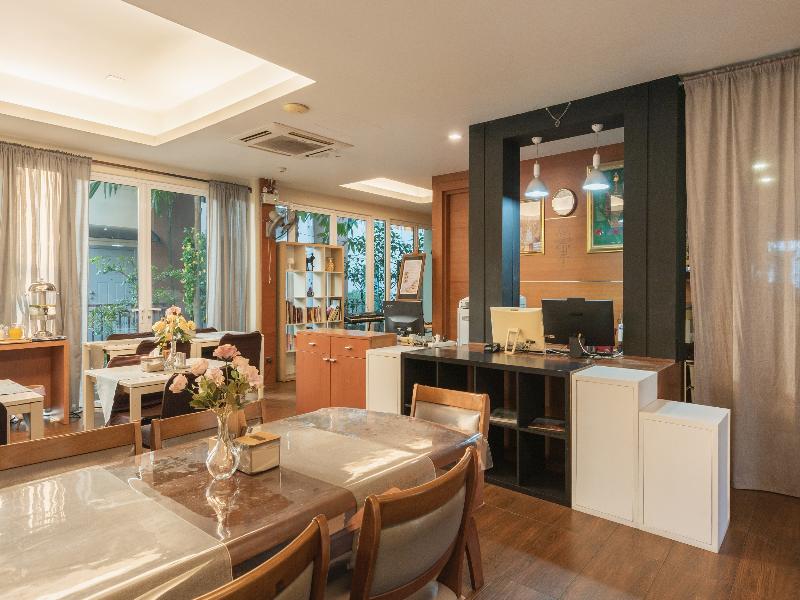 U Tiny Boutique Suvarnabhumi Airport Hotel - Lobi