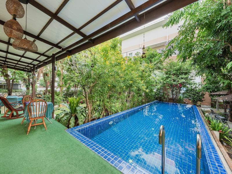 U Tiny Boutique Suvarnabhumi Airport Hotel - Havuz