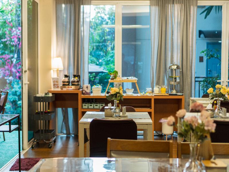 U Tiny Boutique Suvarnabhumi Airport Hotel - Restoran